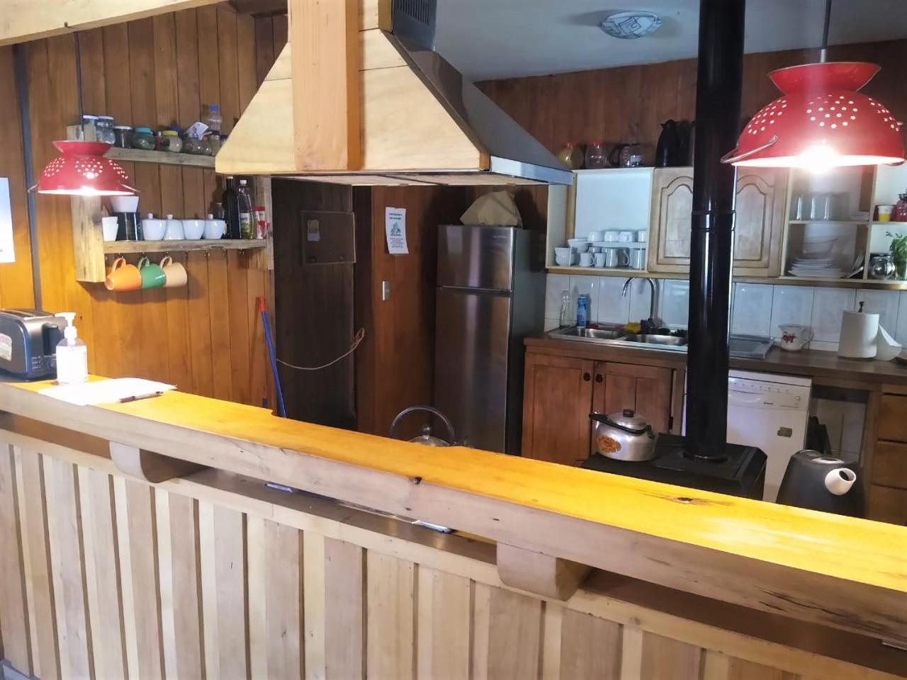 Hostal Quillelhue Pucón Eksteriør bilde